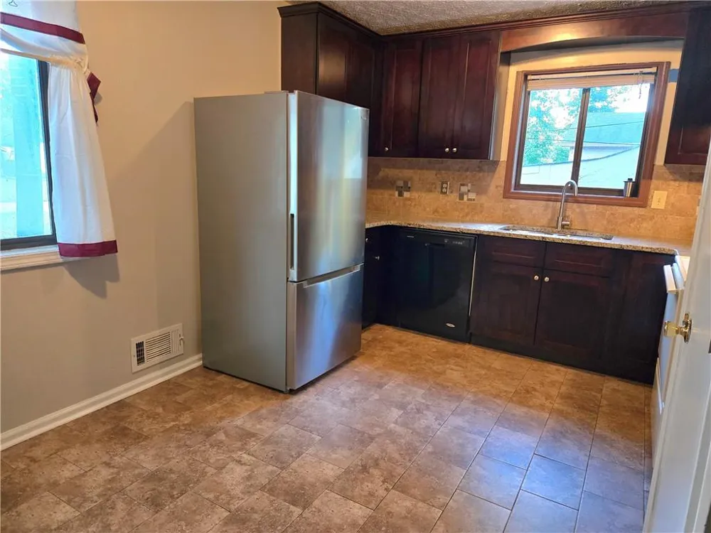 2982 Hillwood Drive Lawrenceville, GA 30044