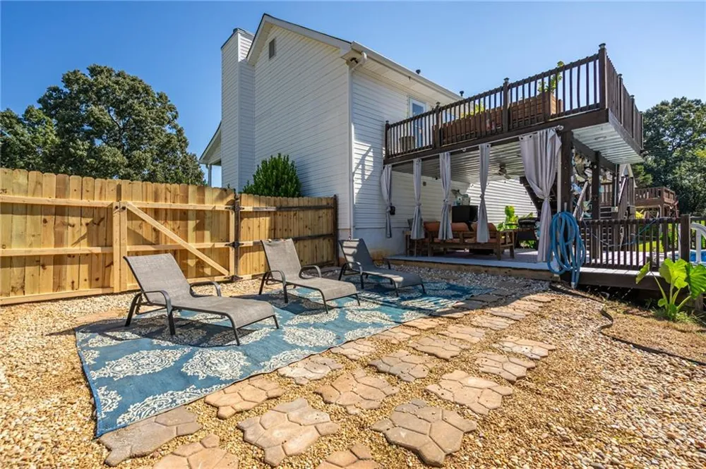 731 Calloway Drive Rockmart, GA 30153
