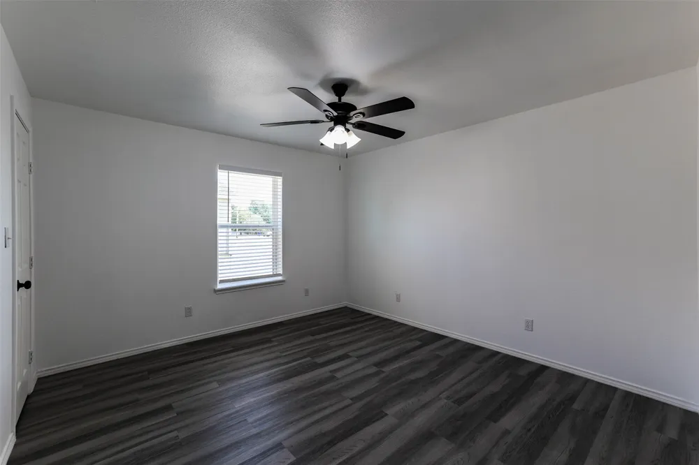 412 Susan Drive Kennedale, TX 76060