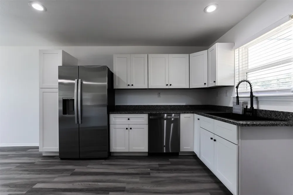 412 Susan Drive Kennedale, TX 76060