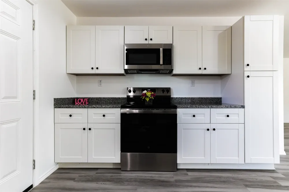 412 Susan Drive Kennedale, TX 76060