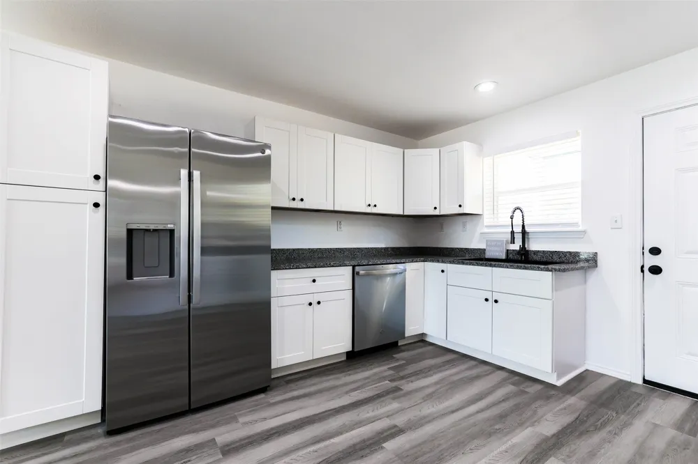412 Susan Drive Kennedale, TX 76060