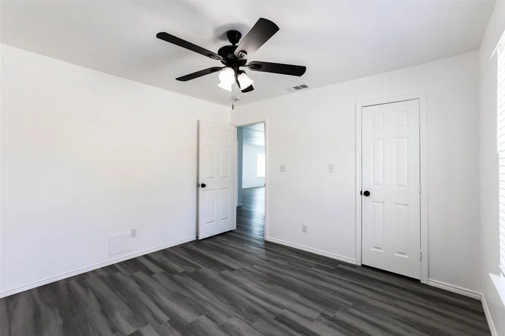 412 Susan Drive Kennedale, TX 76060