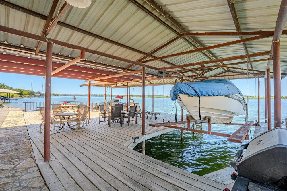 6371 Beacon Vista Circle Granbury, TX 76049