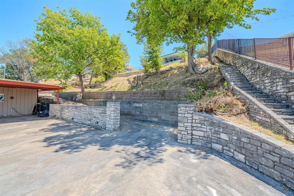6371 Beacon Vista Circle Granbury, TX 76049