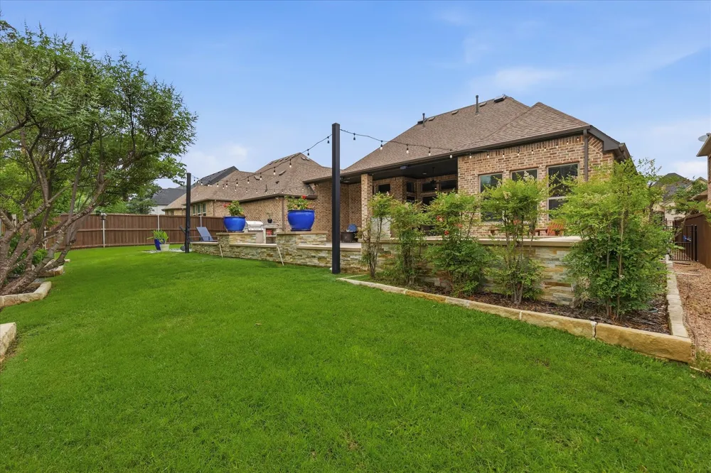 332 Nora Lane Argyle, TX 76226