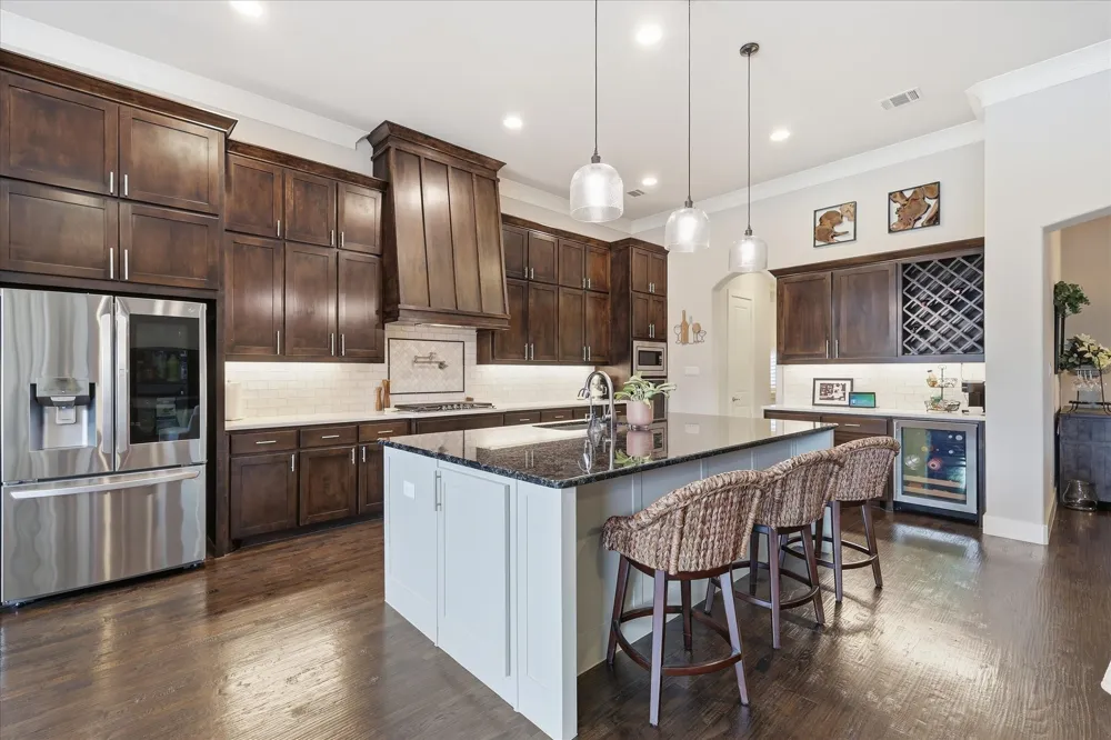 332 Nora Lane Argyle, TX 76226