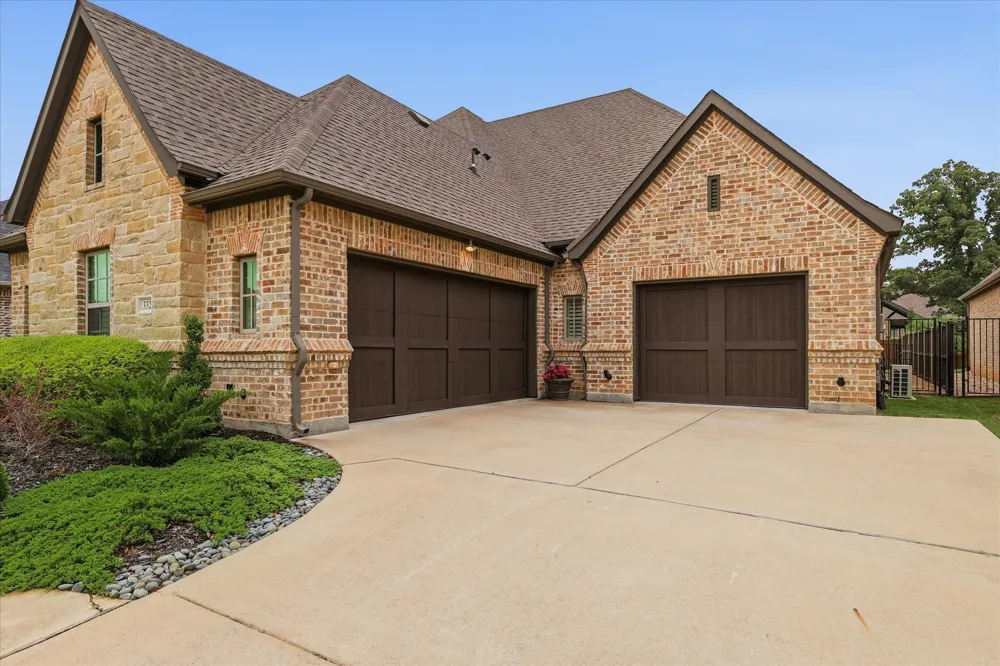 332 Nora Lane Argyle, TX 76226