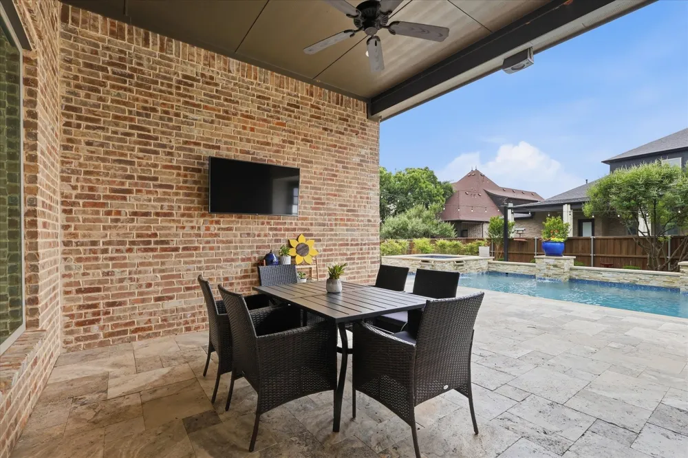 332 Nora Lane Argyle, TX 76226