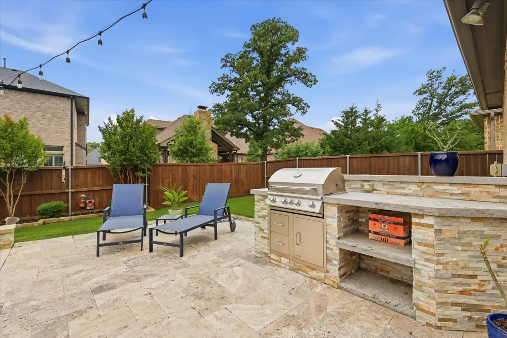332 Nora Lane Argyle, TX 76226