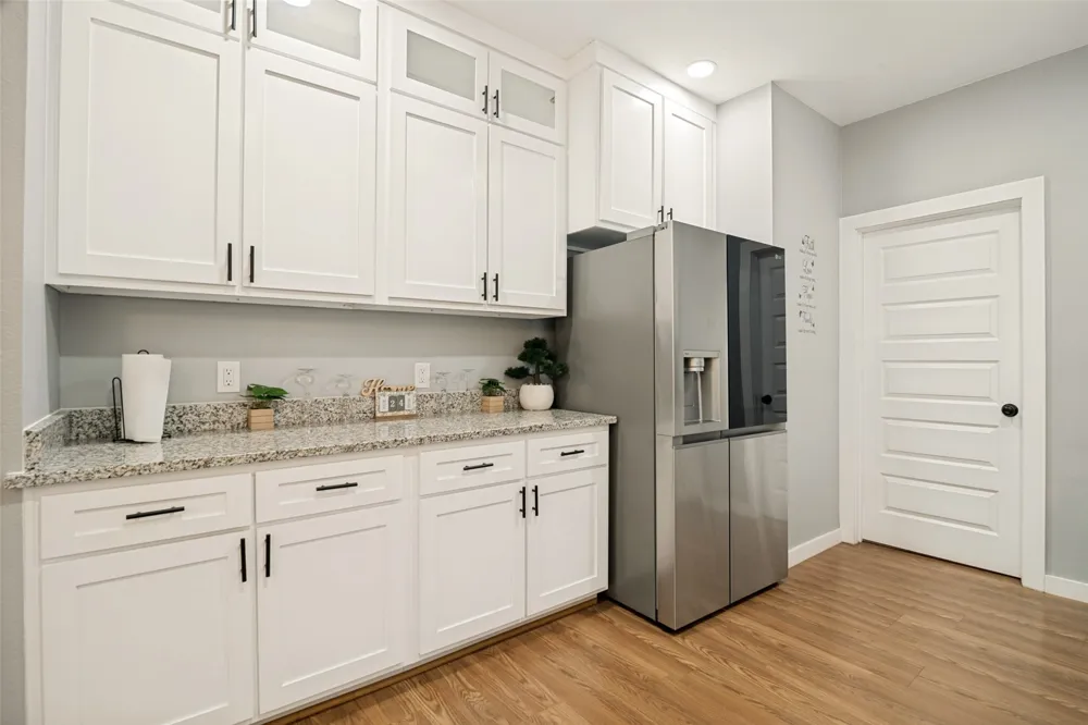 700 E Hickory Street Kaufman, TX 75142