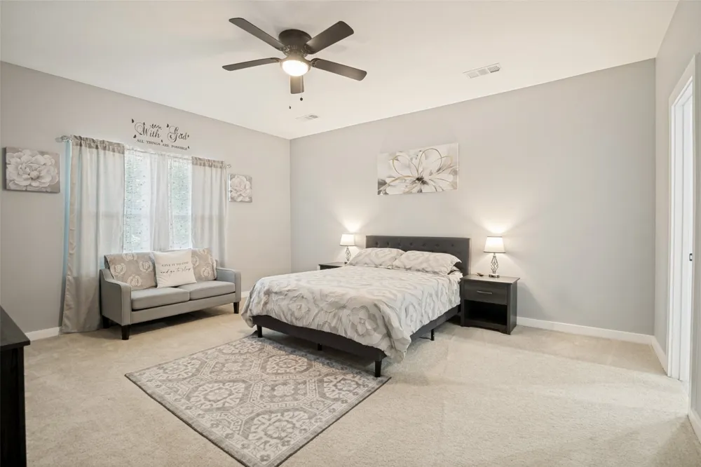 700 E Hickory Street Kaufman, TX 75142