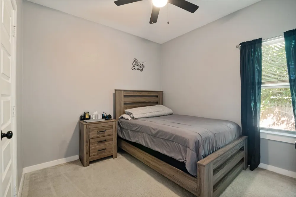 700 E Hickory Street Kaufman, TX 75142