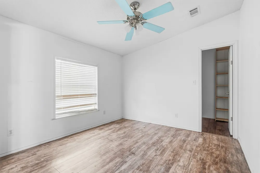 374 County Road 191 Gainesville, TX 76240