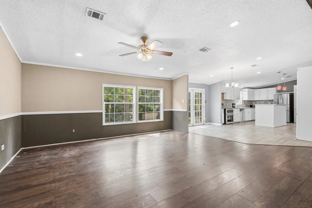 374 County Road 191 Gainesville, TX 76240