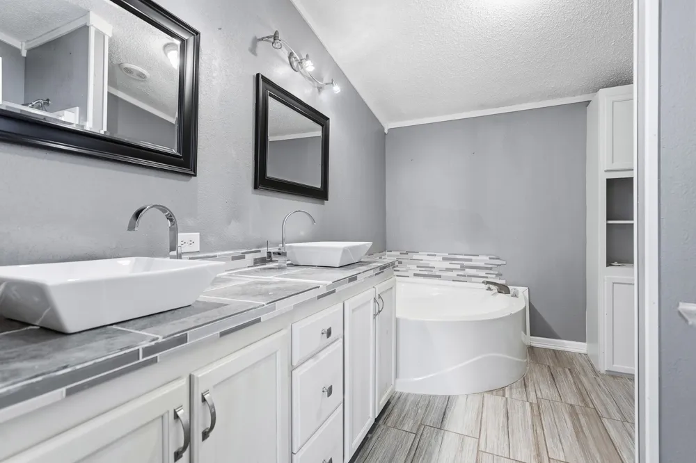 374 County Road 191 Gainesville, TX 76240
