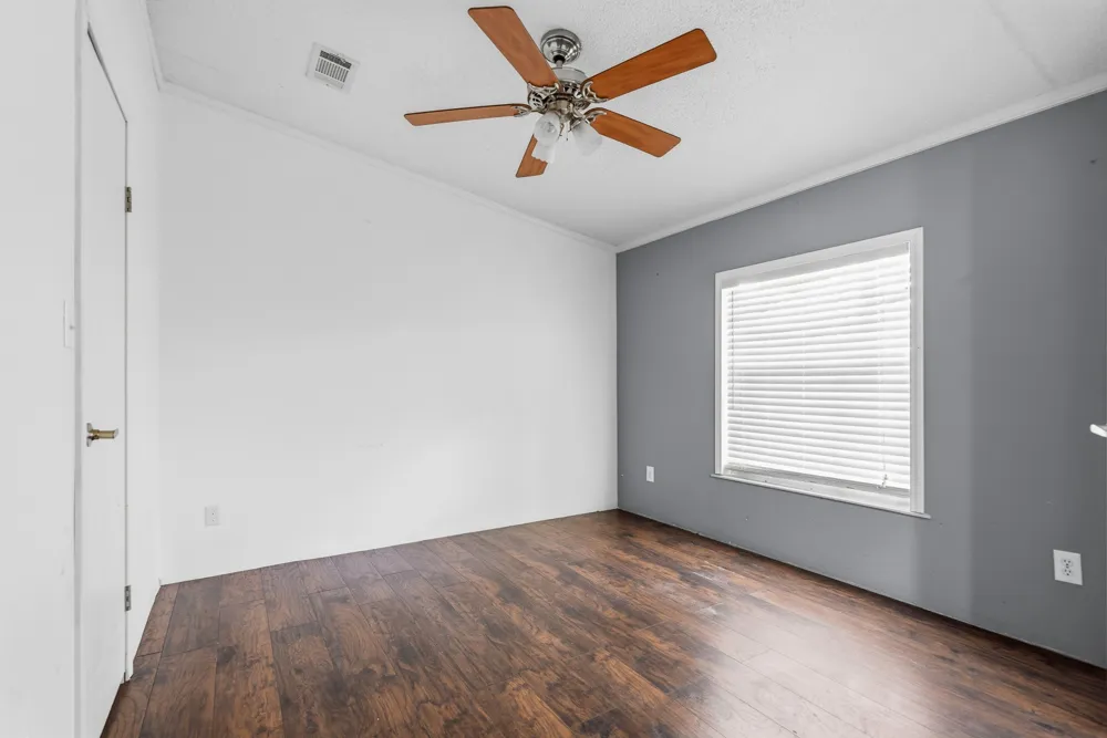 374 County Road 191 Gainesville, TX 76240