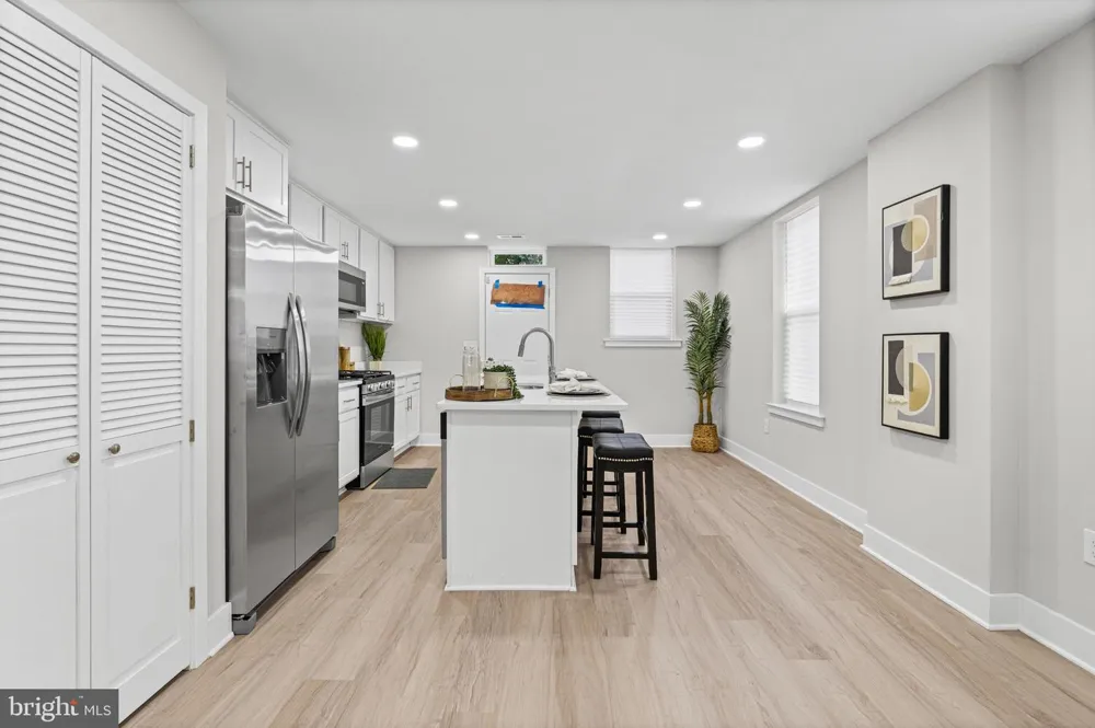 1901 LONGWOOD STREET Baltimore, MD 21216