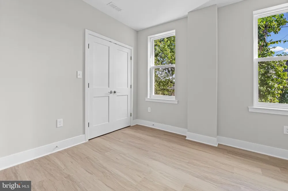 1901 LONGWOOD STREET Baltimore, MD 21216