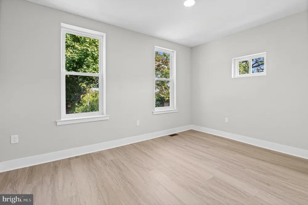 1901 LONGWOOD STREET Baltimore, MD 21216
