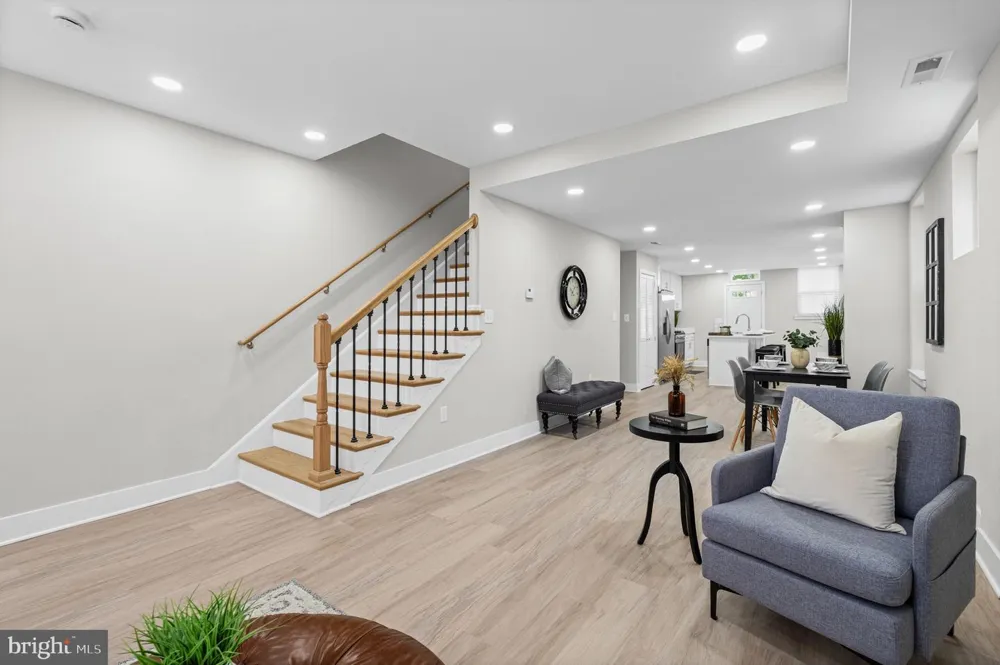 1901 LONGWOOD STREET Baltimore, MD 21216
