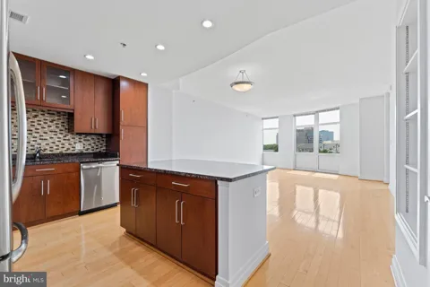 8220 CRESTWOOD HEIGHTS DRIVE #910