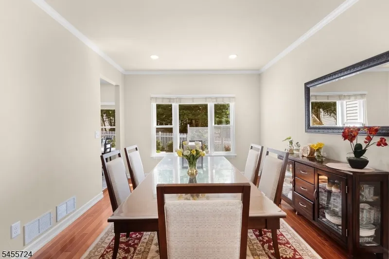 3 Delaney Ct Bridgewater, NJ 08807