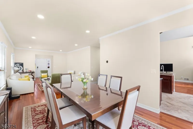 3 Delaney Ct Bridgewater, NJ 08807