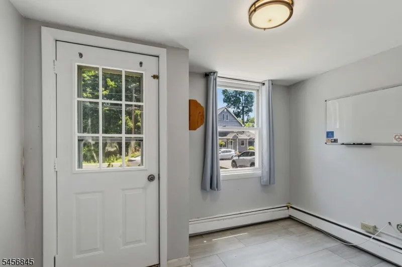 32 Schwarz Blvd Jefferson, NJ 07849
