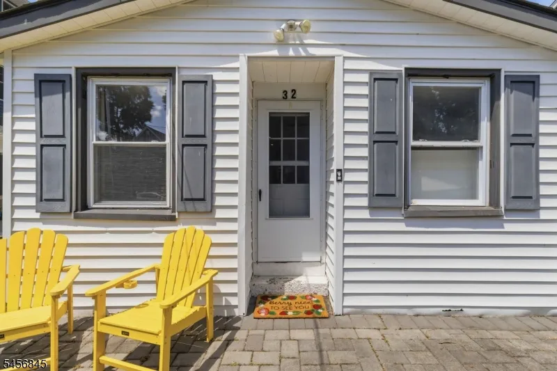 32 Schwarz Blvd Jefferson, NJ 07849