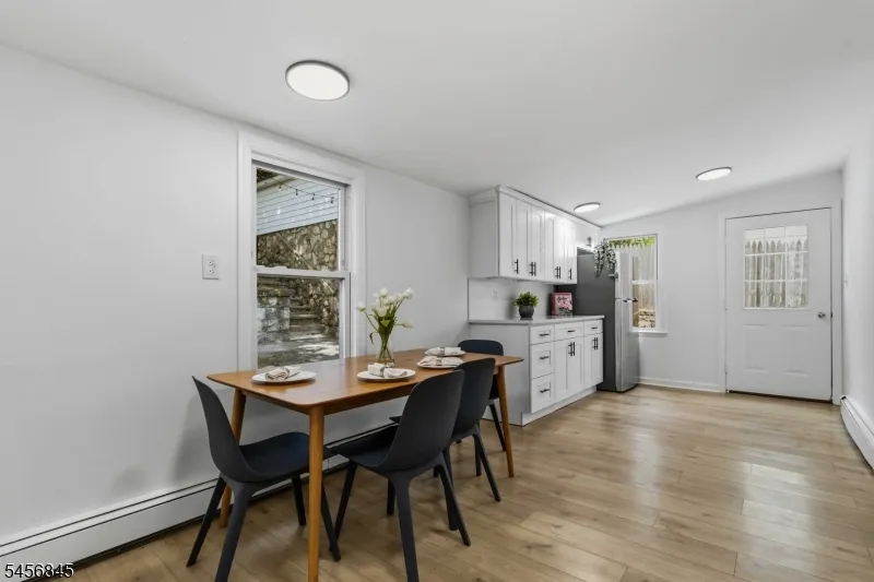 32 Schwarz Blvd Jefferson, NJ 07849