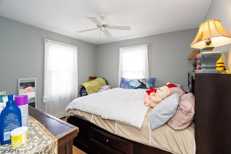 18 Elycroft Ave Rockaway, NJ 07866