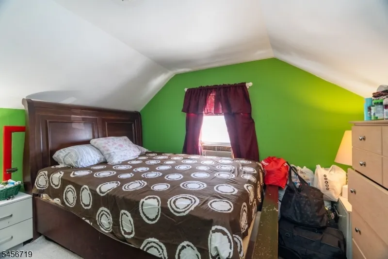 18 Elycroft Ave Rockaway, NJ 07866