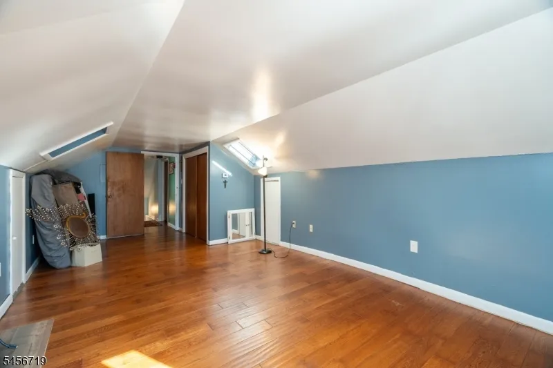 18 Elycroft Ave Rockaway, NJ 07866