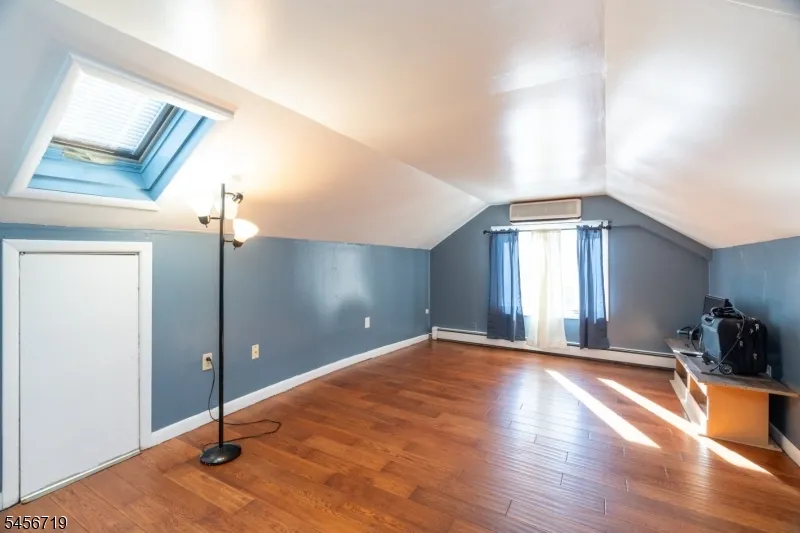 18 Elycroft Ave Rockaway, NJ 07866