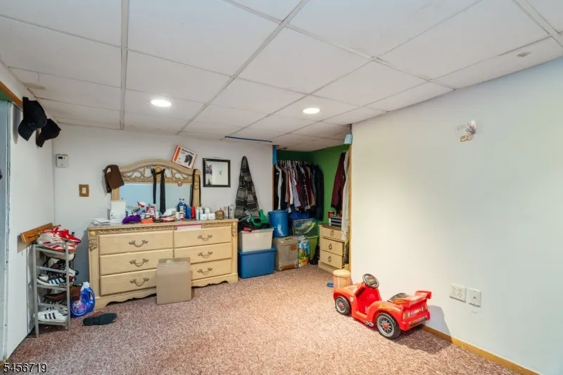 18 Elycroft Ave Rockaway, NJ 07866
