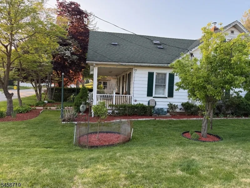 18 Elycroft Ave Rockaway, NJ 07866