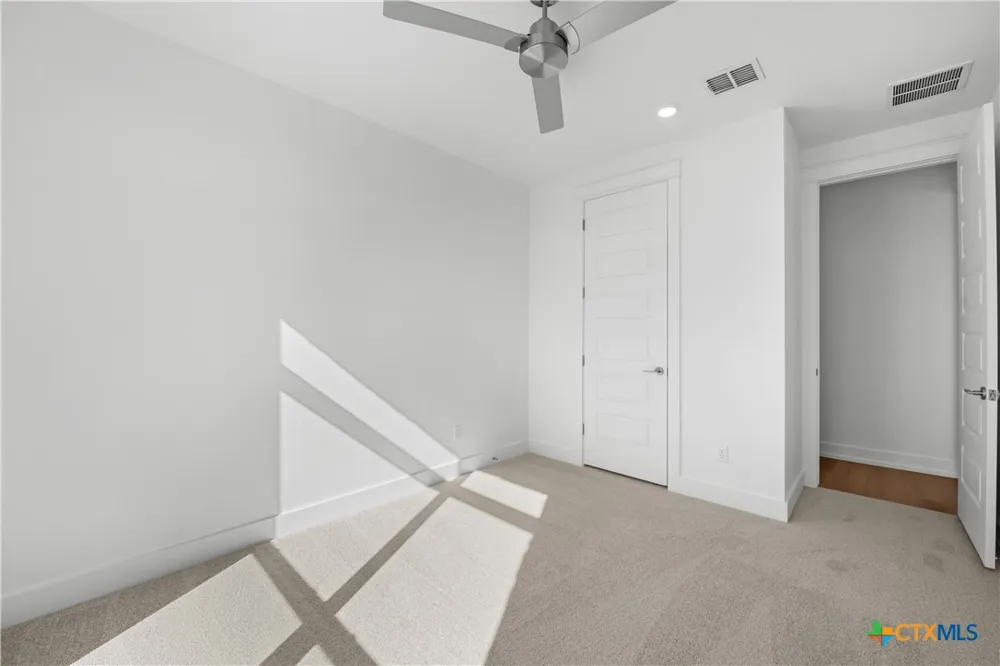 4042 Prairie Drive Nolanville, TX 76559