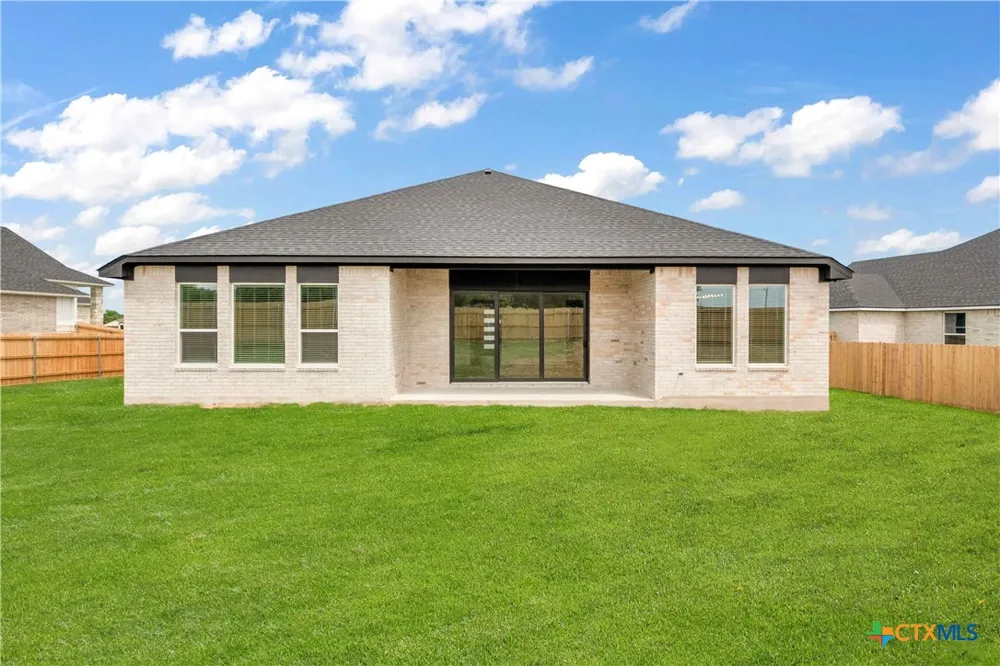 4035 Prairie Drive Nolanville, TX 76559