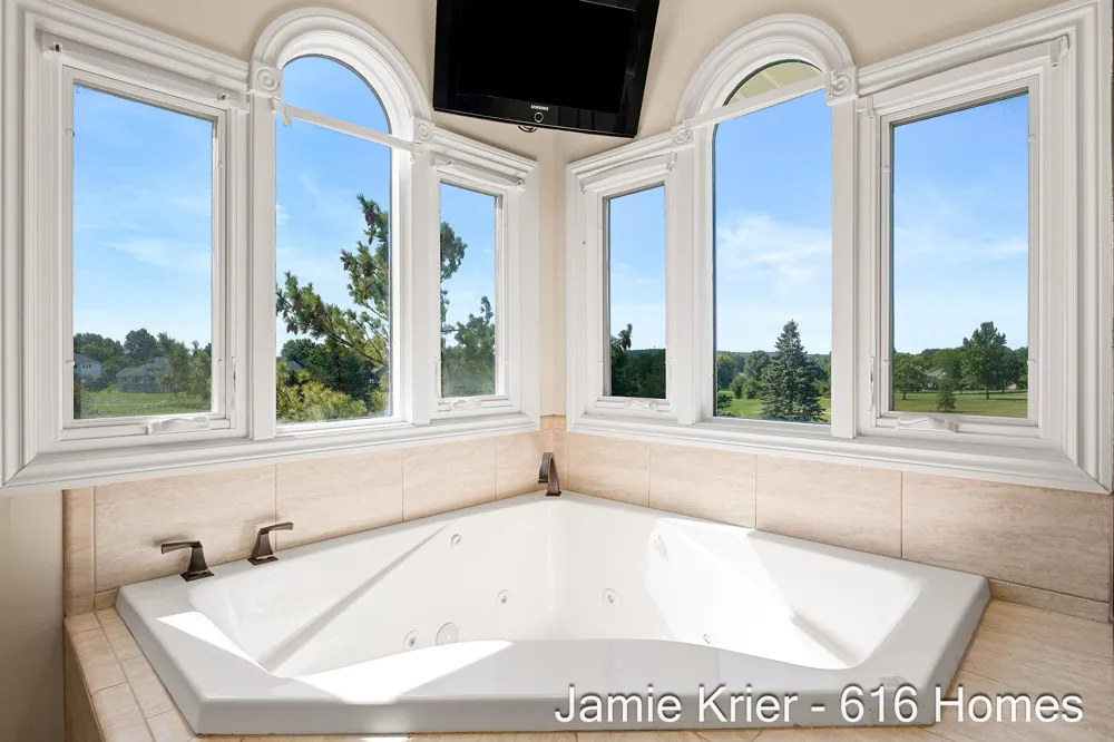 7105 Placid Pointe Court SE Caledonia, MI 49316