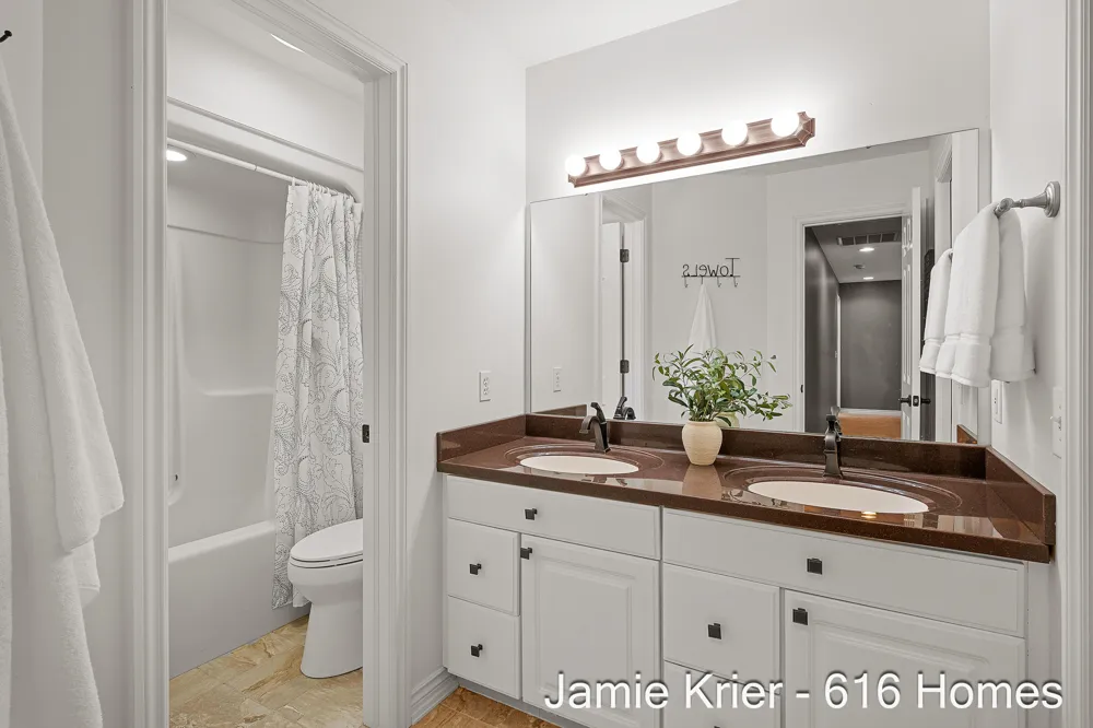 7105 Placid Pointe Court SE Caledonia, MI 49316