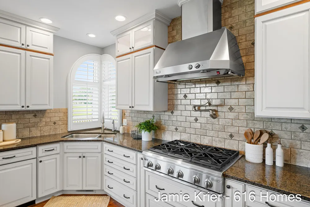 7105 Placid Pointe Court SE Caledonia, MI 49316