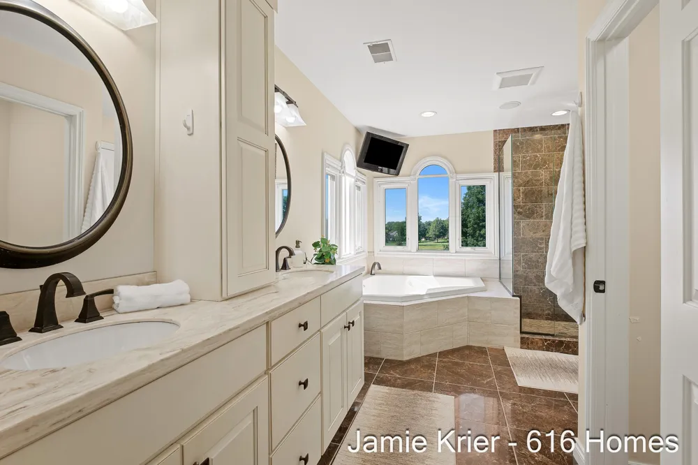 7105 Placid Pointe Court SE Caledonia, MI 49316
