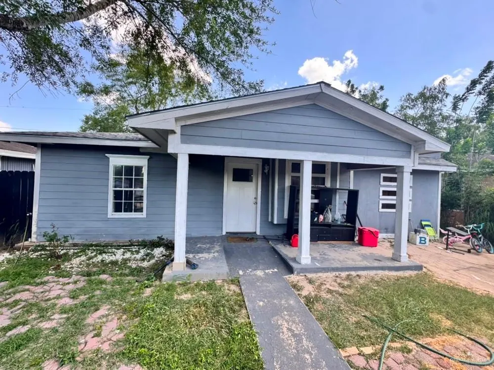 810 E Wright Avenue Pharr, TX 78577