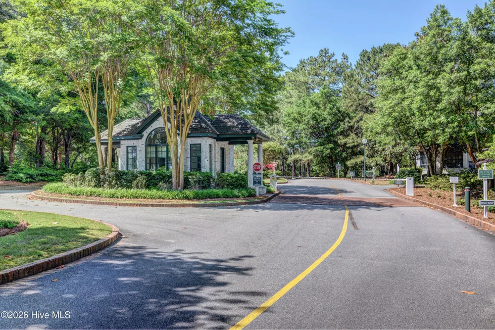 901 Saltwood Lane Wilmington, NC 28411