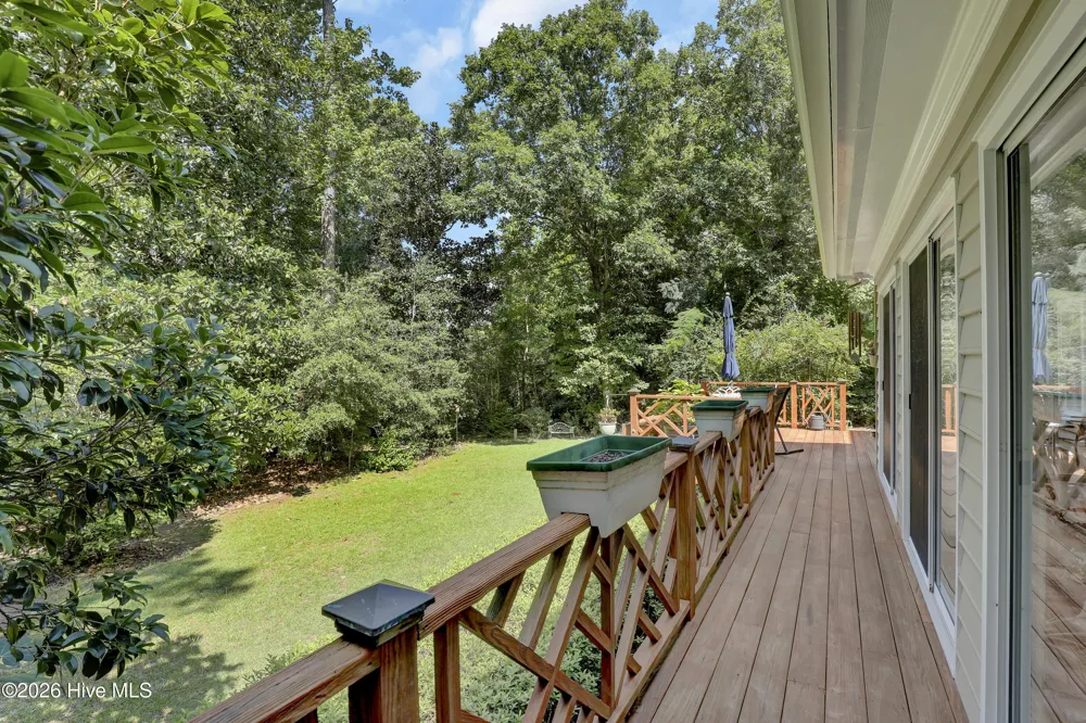 901 Saltwood Lane Wilmington, NC 28411