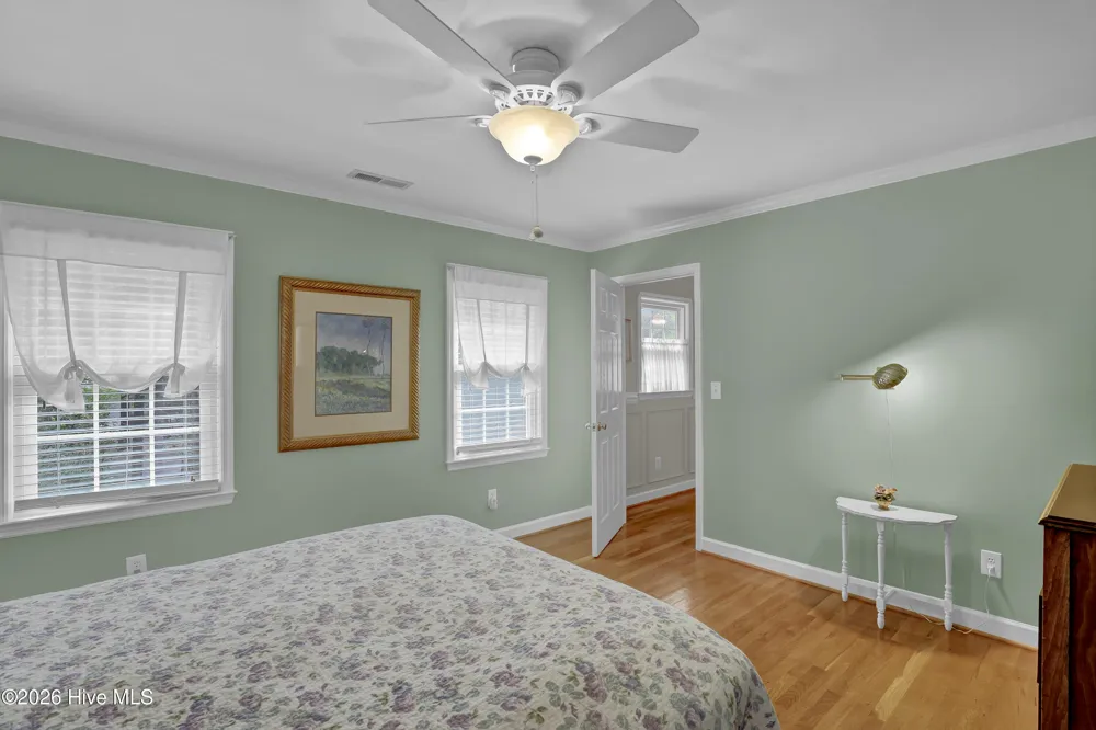901 Saltwood Lane Wilmington, NC 28411