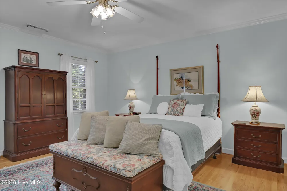901 Saltwood Lane Wilmington, NC 28411