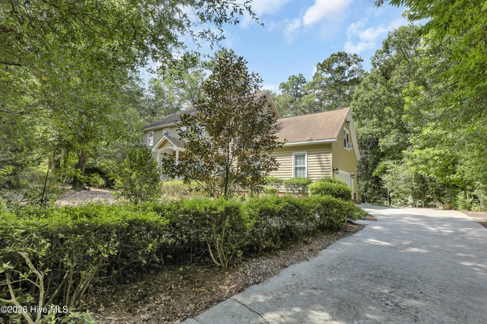 901 Saltwood Lane Wilmington, NC 28411