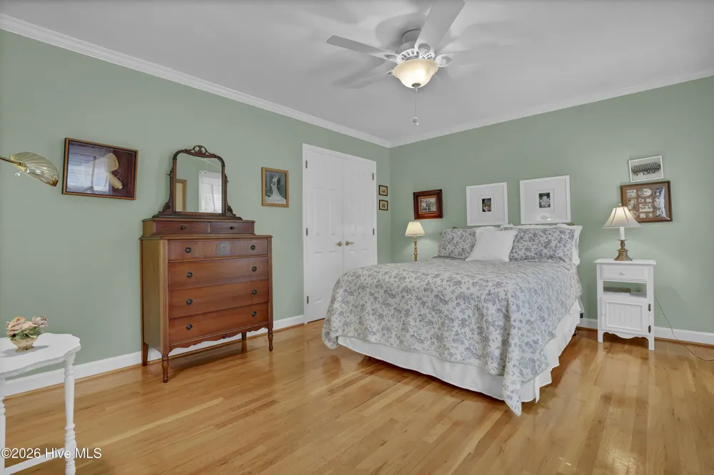 901 Saltwood Lane Wilmington, NC 28411
